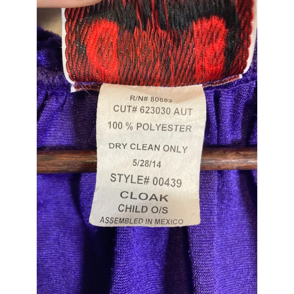 Medieval Charades Child O/S Purple Crushed Velvet Hooded‎ Cloak Cape 00439